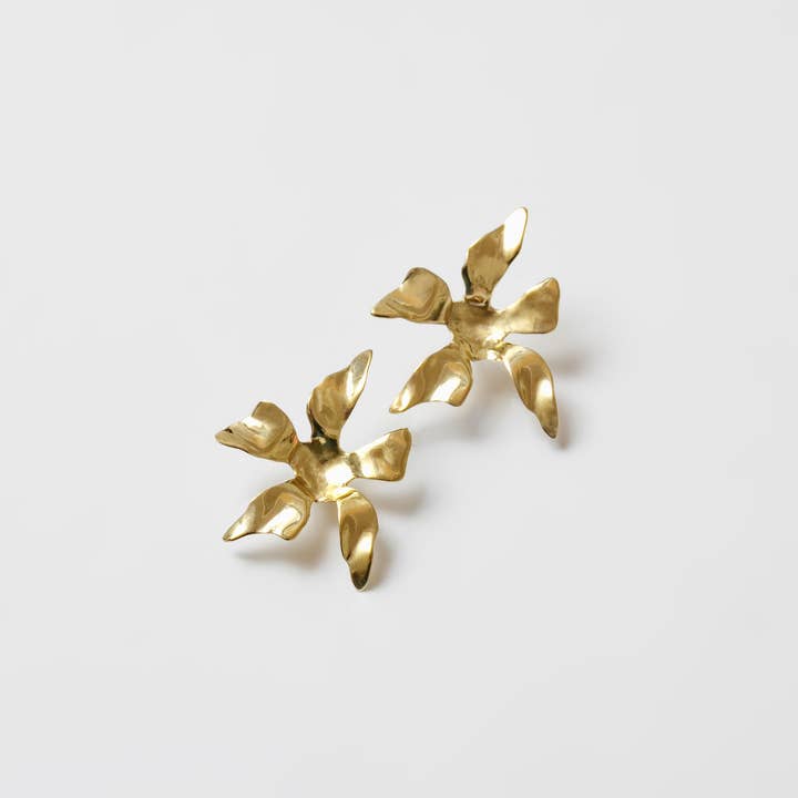 Wolf Circus: Lilah Flower Earrings - 14K Gold Plated