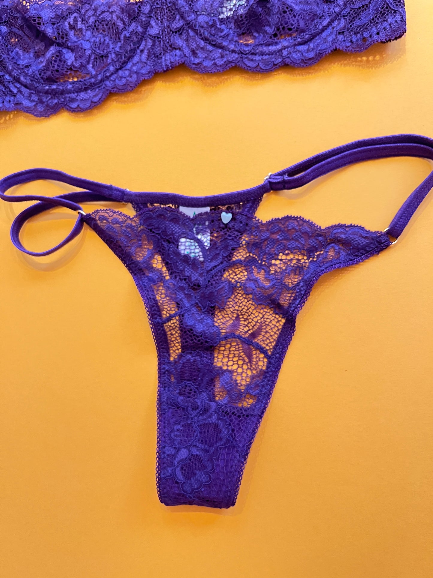 Clo: Fortuna Lace Adjustable String Thong - Plum Purple