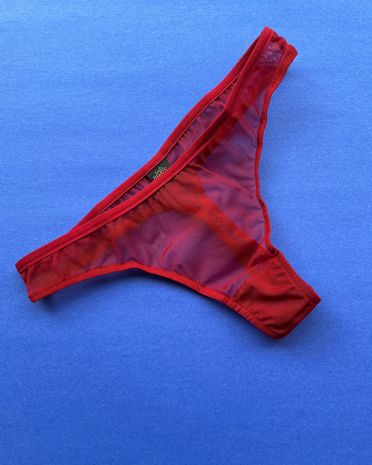 Only Hearts: Whisper Thong - Besos