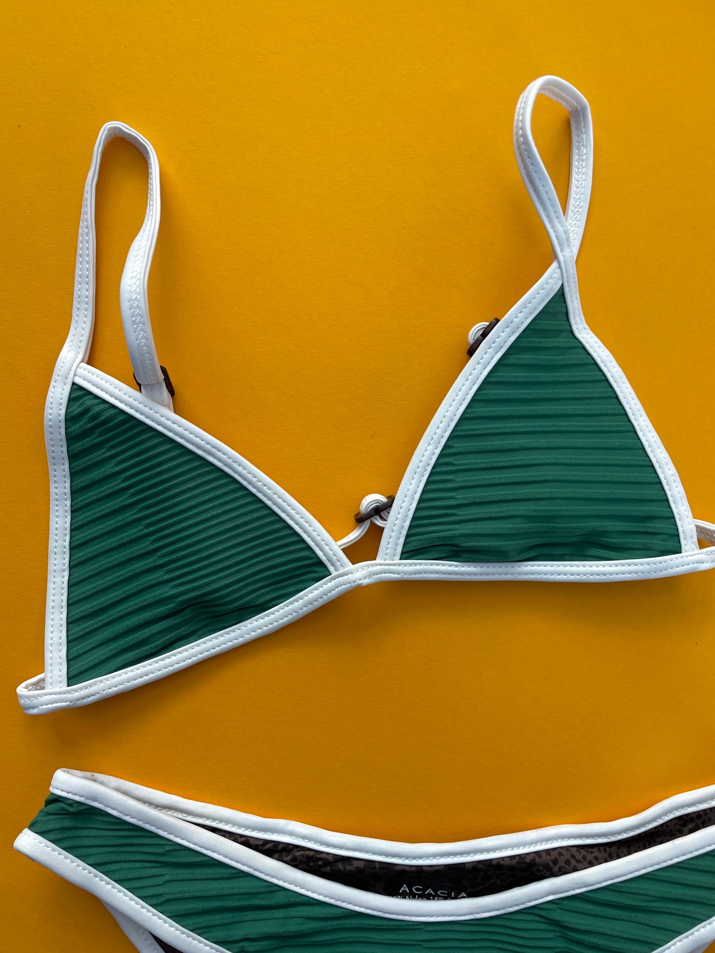 Acacia: Baja Piped Bikini Top - Fennel