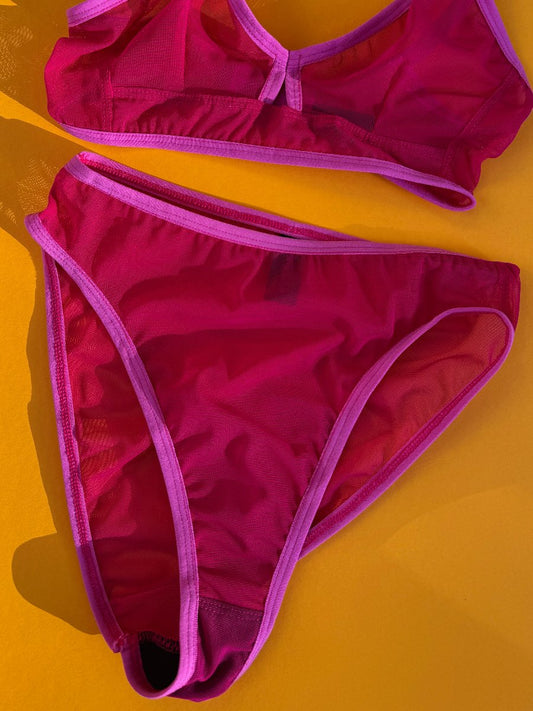 Bully Boy: Lee Mesh Panty - Magenta