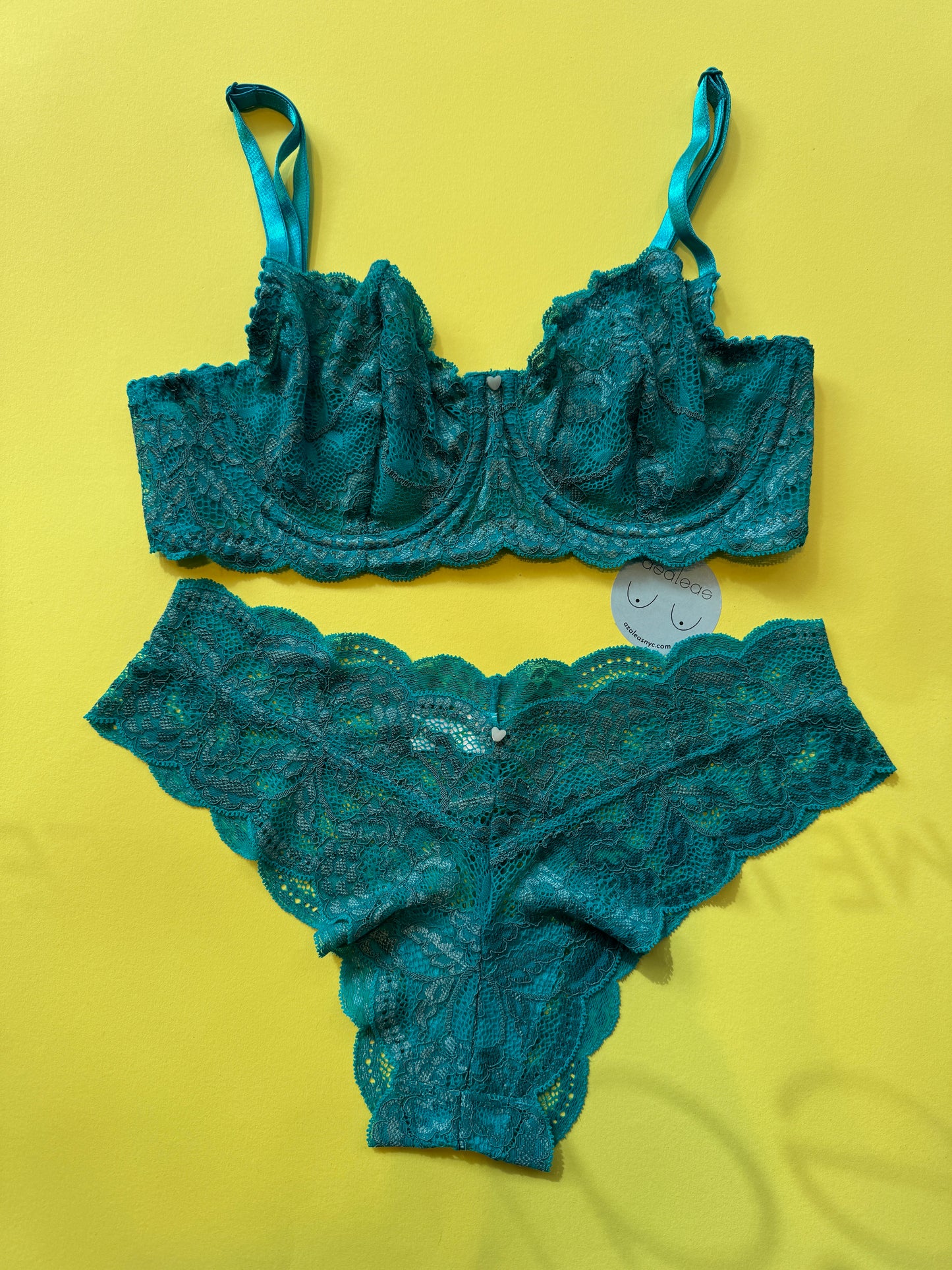 Clo: Fortuna Lace Demi Underwire Bra - Tropical Green