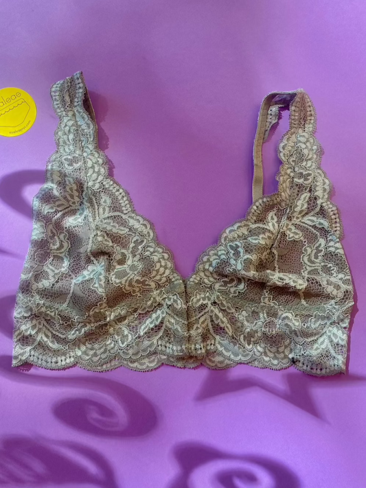 Clo: Fortuna Lace Bralette with Wide Straps Bra - XL, Last One!