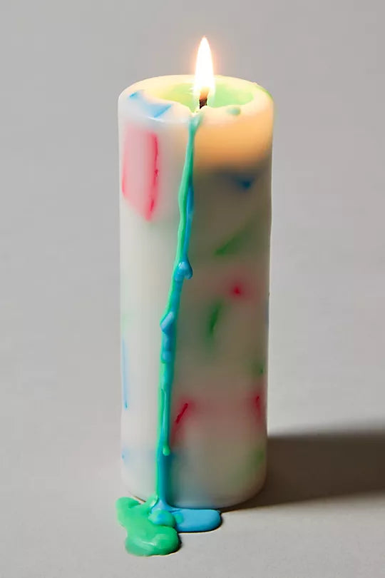 Ri-Ri-Ku: Drip Pillar Candle - White